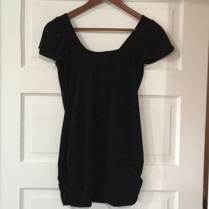 Women’s black dress top